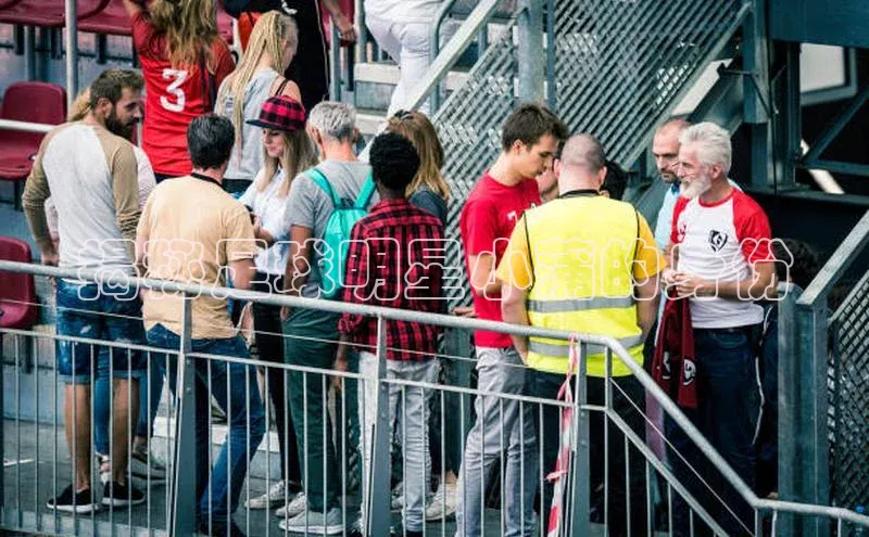 星欧注册登录福石控股揭秘足球明星小蒲的身份